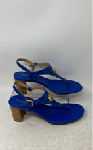 Load image into Gallery viewer, Lauren Ralph Lauren Womens Westcott II Blue Block Heel Thong Sandals Size 7
