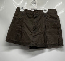 Load image into Gallery viewer, Zara Womens Brown Pockets Stretch Classic Pleated Skort Size Small

