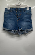 Load image into Gallery viewer, Guess Womens Blue Denim High-Rise Button-Fly Cuffed Hem Bermuda Shorts Size 27
