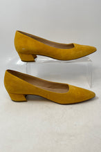 Load image into Gallery viewer, Franco Sarto Womens Mustard Color Leather Square Toe Slip On Pump Heels Size 9 M
