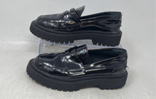 Load image into Gallery viewer, Zara Girls Black Leather Slip-On Round Toe Penny Loafer Shoes Size EUR 32
