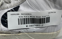 Load image into Gallery viewer, Nike Womens Blazer Mid 77 CZ1055-100 White Lace-Up Sneakers Shoes Size 5.5
