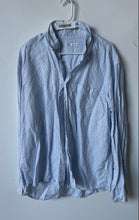 Load image into Gallery viewer, Zara Womens Light Blue Long Sleeve Front Pockets Button-Up Shirt Size XL
