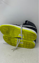 Load image into Gallery viewer, Nike Womens Air Prestige III High 407363-031 Gray Green White Sneaker Shoes Sz 8
