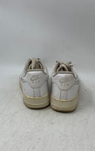 Load image into Gallery viewer, Nike Womens Air Force 1 '07 White Low Top Lace-Up Sneaker Shoes Size 6.5
