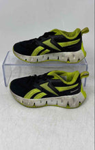 Load image into Gallery viewer, Reebok Kids Zigtech Black Green Low Top Lace-Up Sneaker Shoes Size 8K

