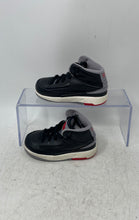Load image into Gallery viewer, Nike Kids Air Jordan 2 Retro DQ8563-001 Black Lace-Up Sneaker Shoes Size 5C
