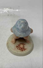 Load image into Gallery viewer, Squatting Beach Buddies A Child's World 11052 Collectible Decor Figurine
