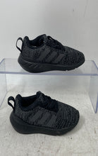 Load image into Gallery viewer, Adidas Kids Swift Run 22 EL GW8167 Black Slip-On Sneaker Shoes Size 4K
