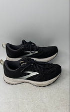 Load image into Gallery viewer, Brooks Womens Revel 4 1203371B063 Black Low Top Lace-Up Sneaker Shoes Size 7 B
