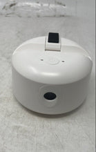 Load image into Gallery viewer, Yuutrack K9 White Portrait And Landscape Smart Tracking Mobile Holder Untested
