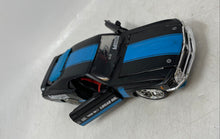 Load image into Gallery viewer, Maisto Multicolor 1970 Ford Mustang Boss 302 1:24 Scale Die-Cast Model Toy Car
