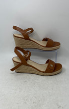 Load image into Gallery viewer, Tommy Hilfiger Womens Genavo Brown Leather Ankle Strap Sandals Size 9.5M
