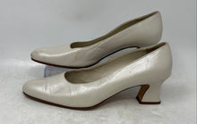 Load image into Gallery viewer, Coca Womens White Leather Round Toe Slip-On Block Pump Heels Size 8.5 B
