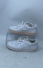 Load image into Gallery viewer, Nike Boys Air Force 1 Low LE DH2925-111 White Lace-Up Sneakers Shoes Size 2Y

