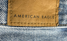 Load image into Gallery viewer, American Eagle Womens Blue High-Rise Stretch Denim Mom Jeans Pants Size 4 w/ Tag
