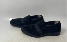 Load image into Gallery viewer, Bruno Marc Mens Black Paisley Velvet Slip-On Loafer Dress Shoes Size 8.5
