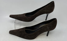 Load image into Gallery viewer, Adrienne Vittadini Womens Brown Quilted Slip-On Stiletto Pump Heels Size 8M
