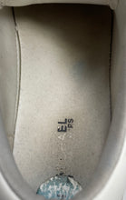 Load image into Gallery viewer, Michael Kors Girls White Signature Print Low Top Lace-Up Sneakers Shoes Size 2

