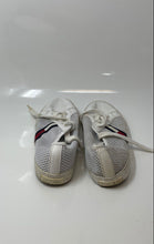 Load image into Gallery viewer, Tommy Hilfiger Womens Lireai White Lace-Up Low Top Sneaker Shoes Size 9M
