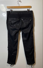 Load image into Gallery viewer, Authentic Red Valentino Boys Black Paneled Knee Ankle Zip Trouser Pants Size 2

