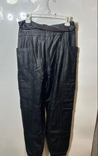 Load image into Gallery viewer, Jordan Womens Black Pockets Tapered Leg Sweatpants Size Medium
