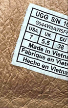 Load image into Gallery viewer, UGG Womens Olive White Leather Upper High Top Side Zipper Trainer Shoes Size 7
