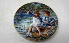 Load image into Gallery viewer, Reco Collection Multicolor Hearts &amp; Flowers Patience Sandra Kuck Collector Plate
