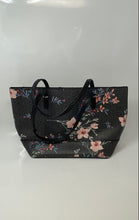 Load image into Gallery viewer, Guess Womens Multicolor Signature Print Zipper Double Handle Tote Handbag
