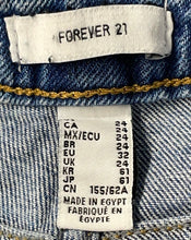 Load image into Gallery viewer, Forever 21 Womens Blue Medium Wash Raw Hem Denim Straight Leg Jeans Pants Sz 24
