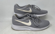 Load image into Gallery viewer, Nike Mens Tanjun 812655-010 Gray Lace-Up Low Top Running Shoes Size 13
