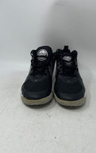 Load image into Gallery viewer, Nike Kids Team Hustle D9 AQ4224-001 Black Lace-Up Sneaker Shoes Size 5.5Y
