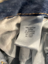 Load image into Gallery viewer, Banana Republic Womens Blue Pockets Straight Leg Capri Jeans Size 28/6

