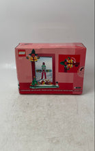 Load image into Gallery viewer, Lego 40702 Limited Edition Christmas Picture Frame Tree Snow 209 Pcs Build Set
