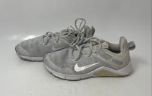 Load image into Gallery viewer, Nike Womens Legend Essential Gray White Low Top Lace-Up Sneaker Shoes Size 6
