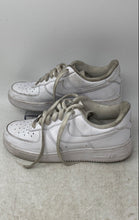 Load image into Gallery viewer, Nike Womens Air Force 1 '07 Low White Lace-Up Sneaker Shoes Size 7.5
