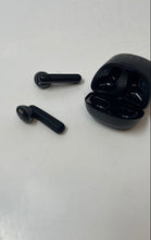 Load image into Gallery viewer, JBL Tune 225TWS Black True Wireless Headphones With Charging Case Not Tested
