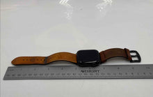 Load image into Gallery viewer, Apple Watch Serie 8 45mm Power On / Locked For Parts (NCL)
