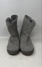 Load image into Gallery viewer, UGG Womens Mountain 3176 Gray Quilted Round Toe Mid-Calf Winter Boots Size 8
