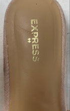 Load image into Gallery viewer, Express Womens Pink Pointed Toe Slip-On Flat Mule Sandals Size 6
