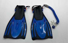Load image into Gallery viewer, U.S. Divers Unisex Blue Black Adjustable Fins Size ML/XL With Snorkel Bag
