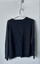 Load image into Gallery viewer, Abercrombie &amp; Fitch Womens Blue Ribbed Knit Long Sleeve Pullover Sweater Size M
