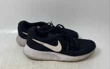 Load image into Gallery viewer, Nike Womens Tanjun 812655-011 Black Lace-Up Low Top Sneaker Shoes Size 6.5
