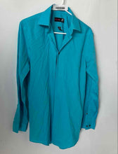 Load image into Gallery viewer, J. Ferrar Mens Blue Long Sleeve Spread Collar Slim Fit Dress Shirt Size Medium
