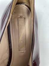 Load image into Gallery viewer, Authentic Prada Womens Burgundy Patent Leather Derby Shoes Size EUR 37 Damaged
