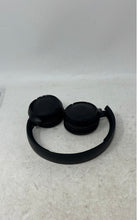 Load image into Gallery viewer, JBL Black Wireless Foldable Adjustable Band Over The Ear Headphones Not Tested
