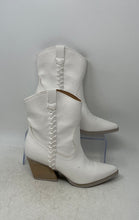 Load image into Gallery viewer, Dolce Vita Womens Karyn White Pull-On Pointed Toe Ankle Western Boots Size 6
