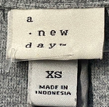 Load image into Gallery viewer, A New Day Womens Gray Notch Lapel Single-Breasted One-Button Blazer Size XS
