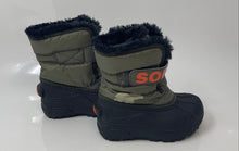 Load image into Gallery viewer, Sorel Kids Commander Black Green Waterproof Mid-Calf Snow Boots Size 10
