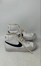 Load image into Gallery viewer, Nike Unisex Kids Blazer Mid 77 DA4086-100 White Lace-Up Sneaker Shoes Size 4Y
